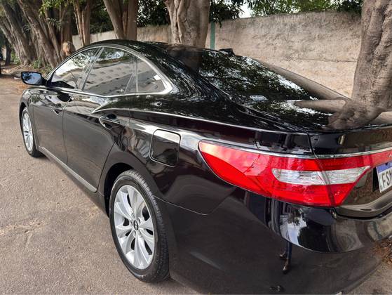 HYUNDAI AZERA 3.0 MPFI GLS V6 24V GASOLINA 4P AUTOMÁTICO